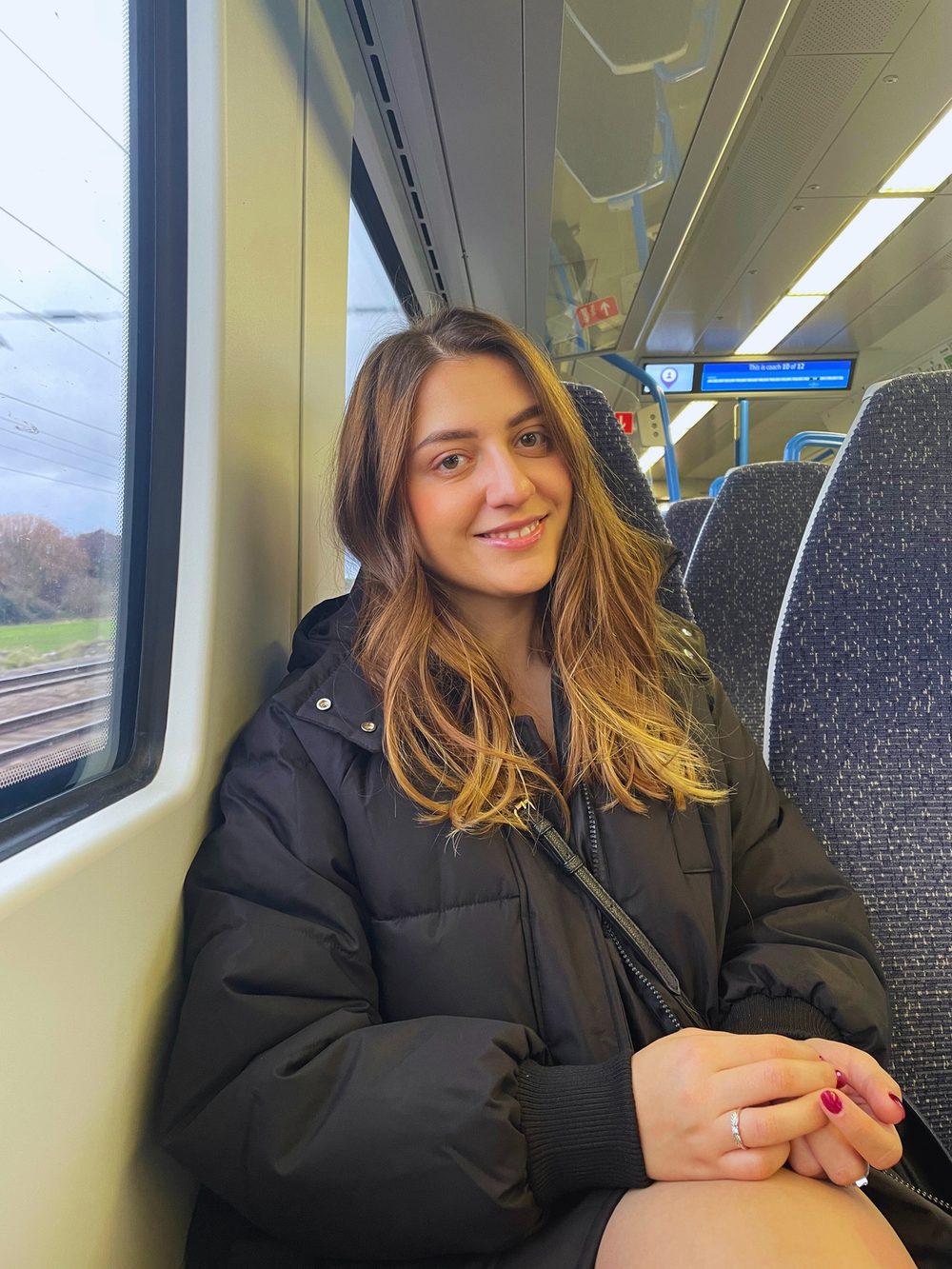 Izabela travelling to a content shoot